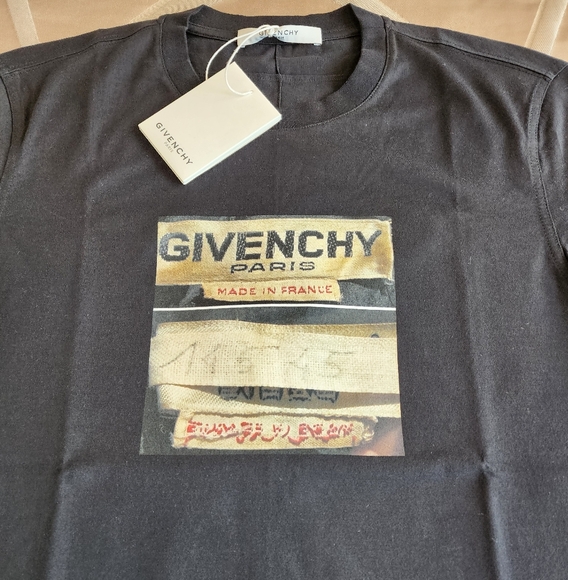 Givenchy Black Short Sleeve Tee with Graphic - Picture 3 of 3